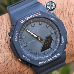 Relógio Casio digital-analógico G-Shock GMA-P2100BA-2A