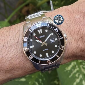 Relógio Casio Duro Grande Analógico MDV-107D-1A1V